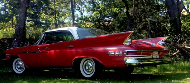 1961 Chrysler Saratoga